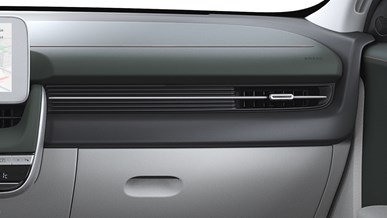Hyundai IONIQ 5 instrumenbord i interiørfarven Dark Green/Dove Grey